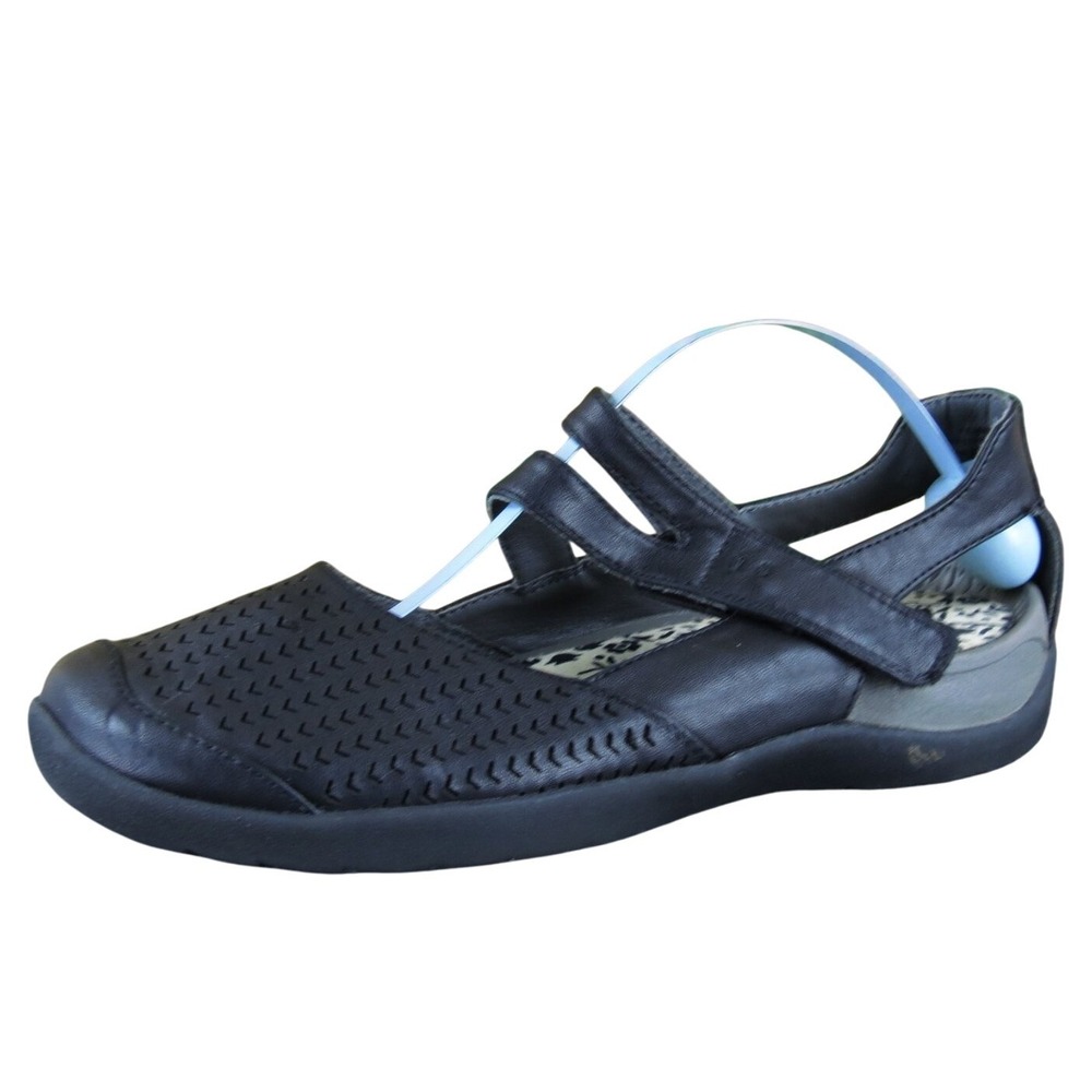 Bare Traps Women's Black Synthetic Sandals Adjustable‎ Straps Size 6M